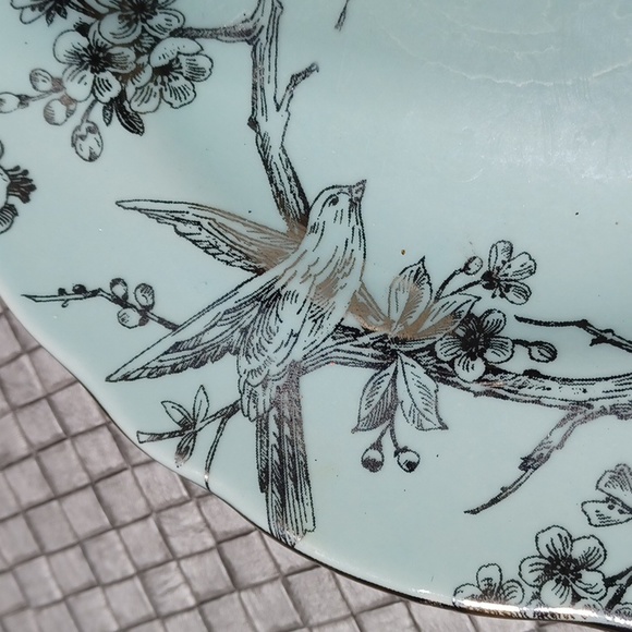 222 FIFTH ADELAIDE TURQUOISE & SILVER SALAD PLATE 8 3/4 INCH FINE CHINA - Picture 3 of 5